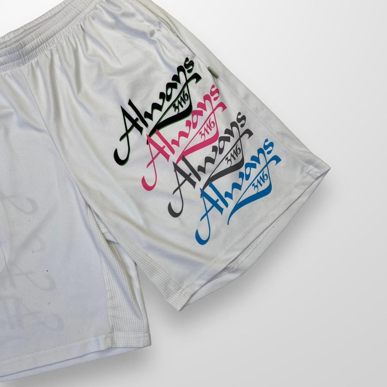 ADWYSD 3116 Court Shorts In White