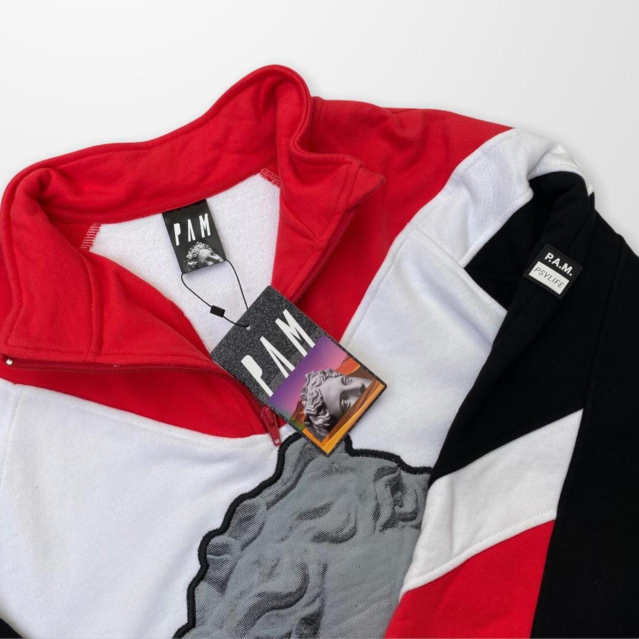 Pam Pam Perks & Mini 1/4 Zip Sweatshirt In White