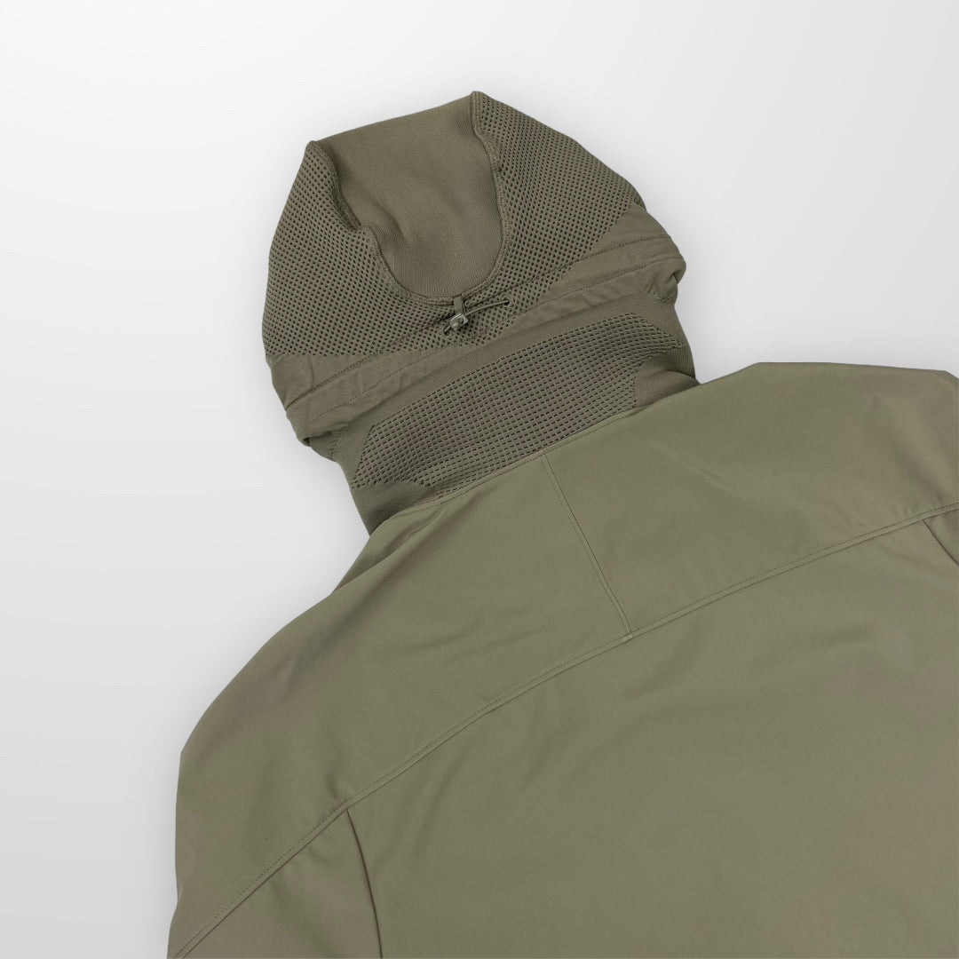 CP Company Soft Shell R Metropolis Jacket In Cream
