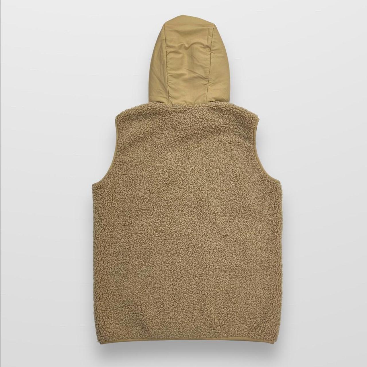 Uniqlo x JW Anderson Deep Pile Gilet In Beige