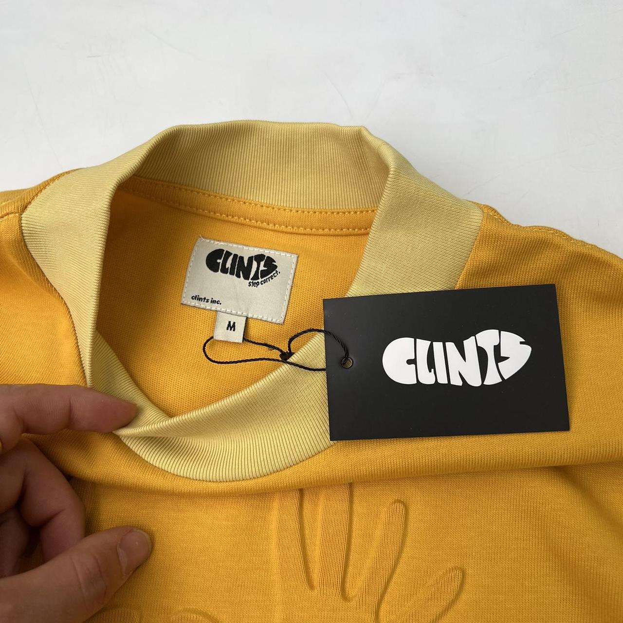 Clints Embossed Stencil T-Shirt In Yellow