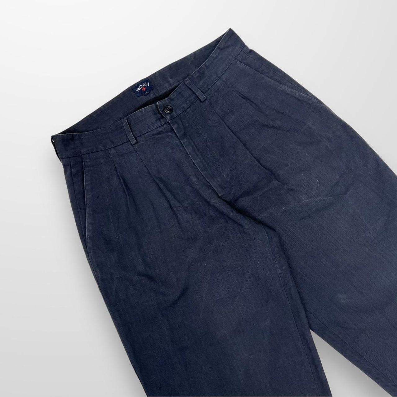 Noah Classic Double-Pleat Herringbone Pant In Navy
