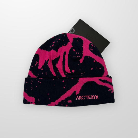 Arc'Teryx Grotto Torque Beanie In Black Sapphire / Light Techno