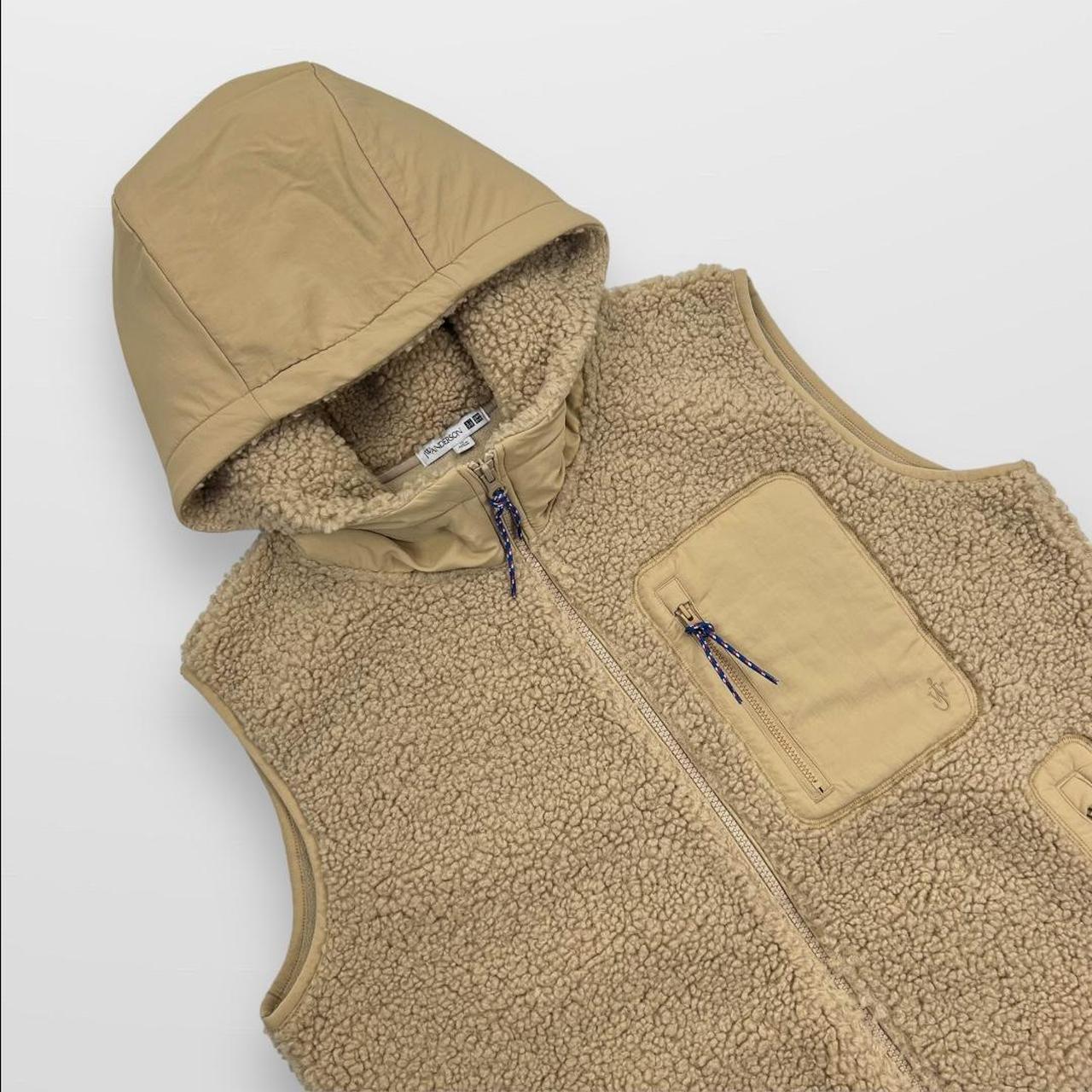 Uniqlo x JW Anderson Deep Pile Gilet In Beige