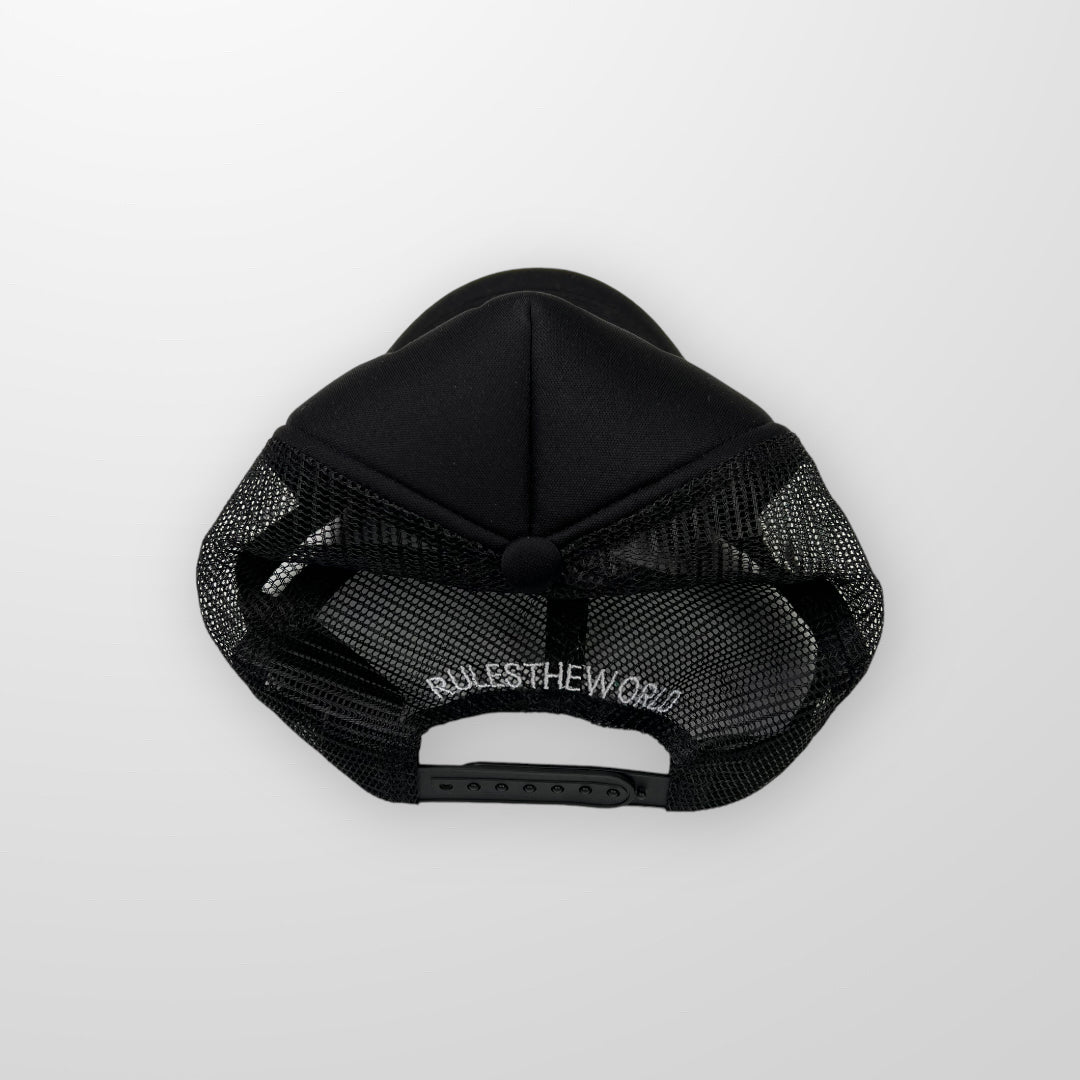 Corteiz Alcatraz Premium Puff Print Trucker Cap In Black & White