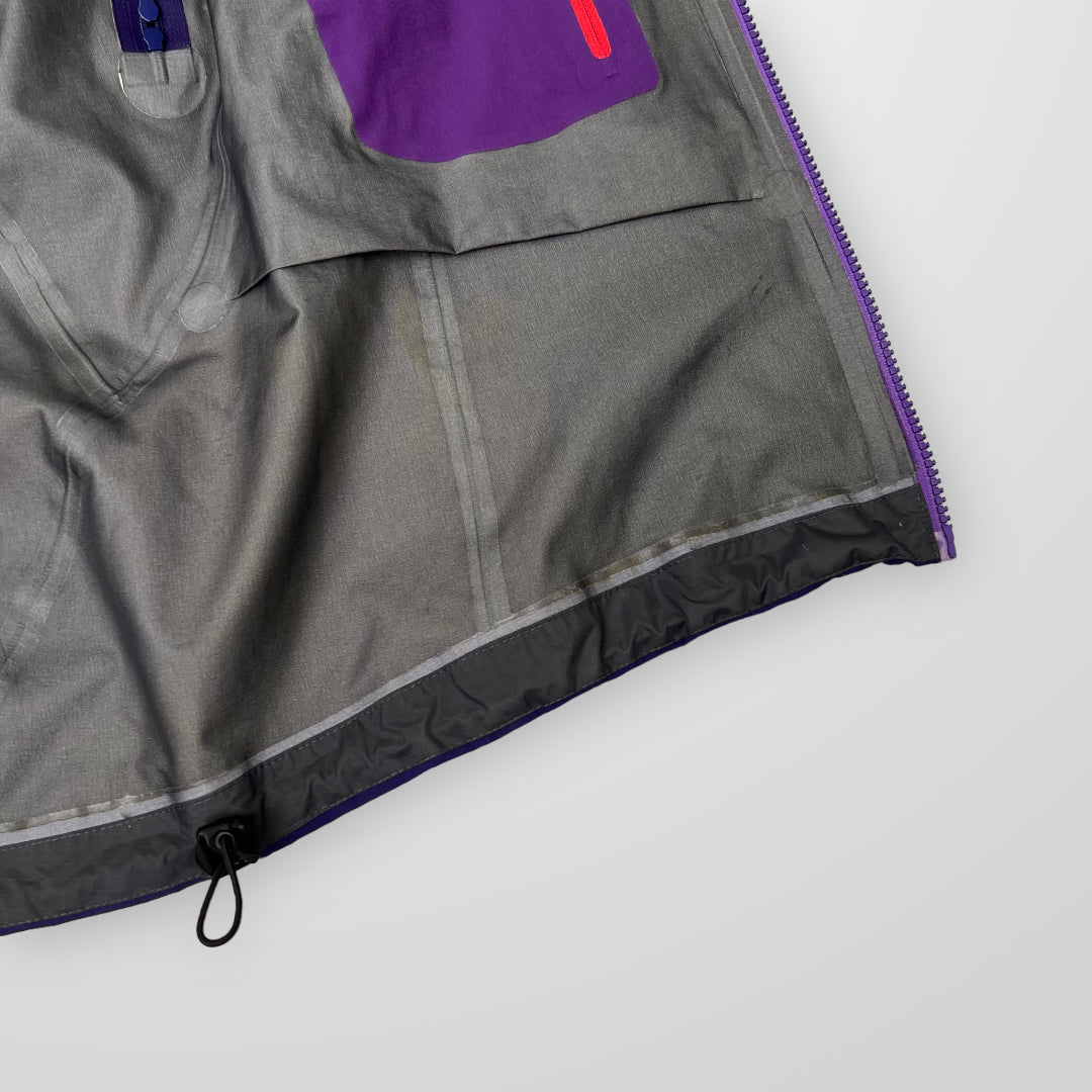 Arc’Teryx Beta AR Gore-Tex Pro Shell Jacket In Purple